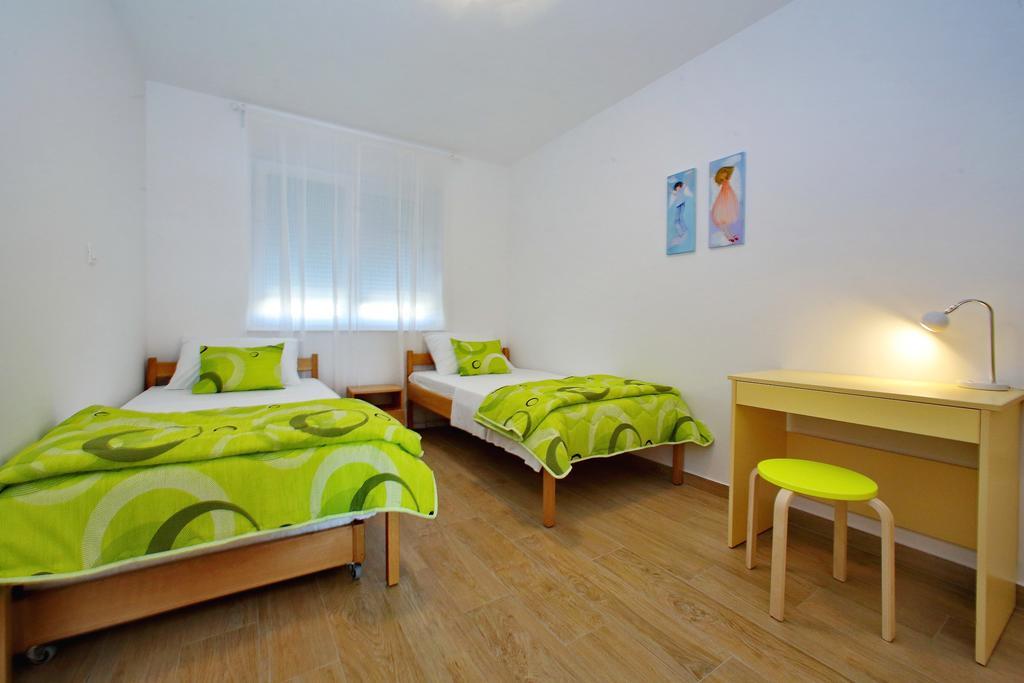 Luxury Apartments Sikiric With Fantastic View On The Sea Bibinje Buitenkant foto
