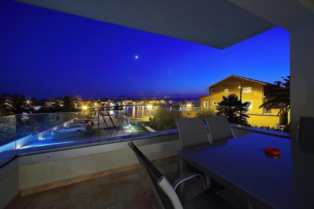 Luxury Apartments Sikiric With Fantastic View On The Sea Bibinje Buitenkant foto