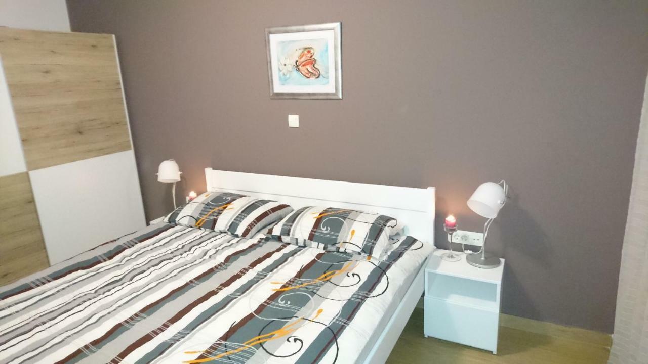 Luxury Apartments Sikiric With Fantastic View On The Sea Bibinje Buitenkant foto